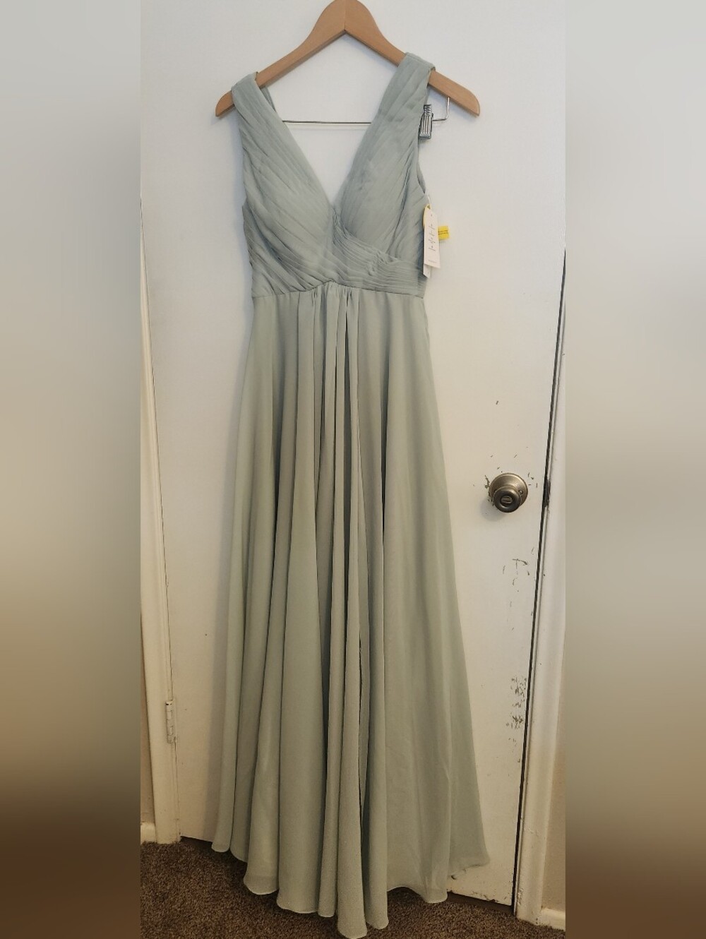 Sage Green Sleeveless Chiffon Gown Bridesmade